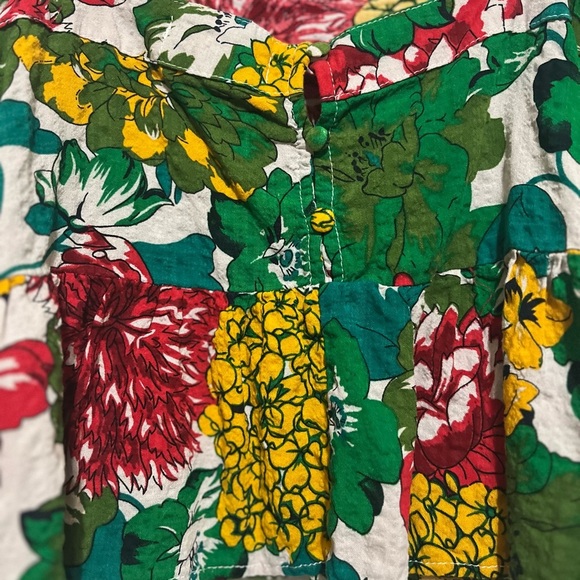 NATURAL LIFE Colorful Floral Tank Top - Picture 4 of 9